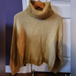 Yellow knit oversized sweater size M